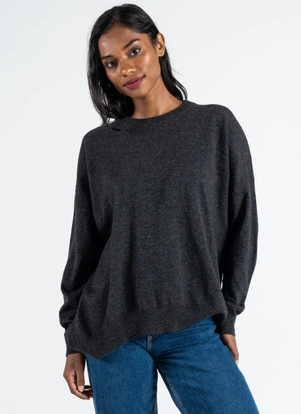 C'est Moi Sale, CESWT4305 Relaxed Light Weight Crew Neck Sweater, Heather Black 50% Off Regular Price