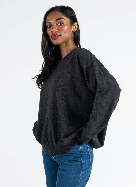 C'est Moi Sale, CESWT4305 Relaxed Light Weight Crew Neck Sweater, Heather Black 50% Off Regular Price